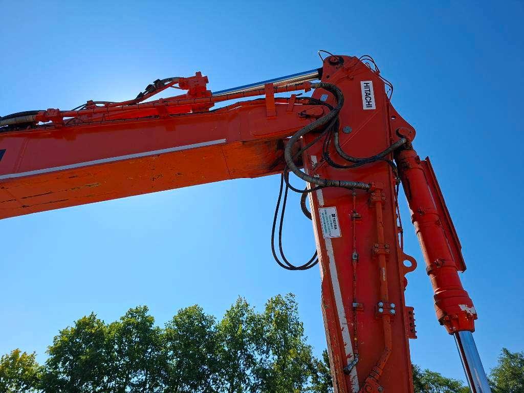 Hitachi ZX490LCH-7 Photo 10