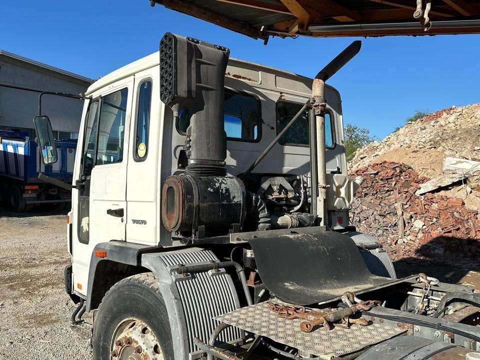 Volvo FL619 4X2 Photo 4
