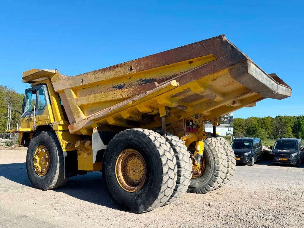 Komatsu HD605-5 - Automatic Greasing / Camera Photo 2