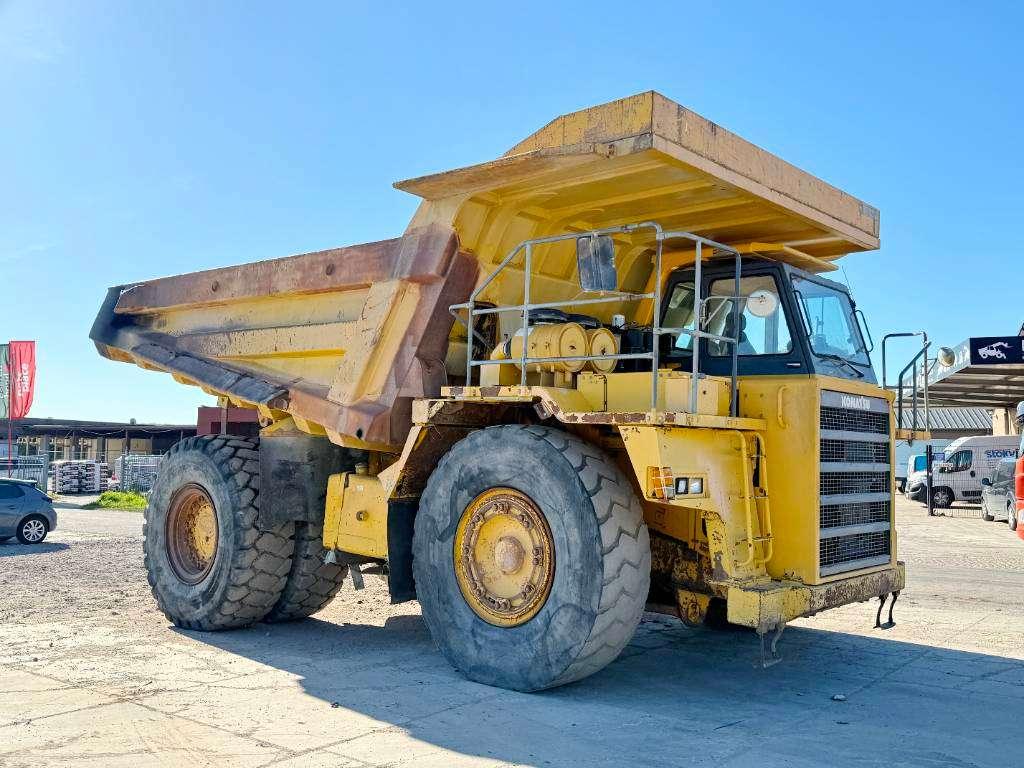 Komatsu HD605-5 - Automatic Greasing / Camera Photo 5