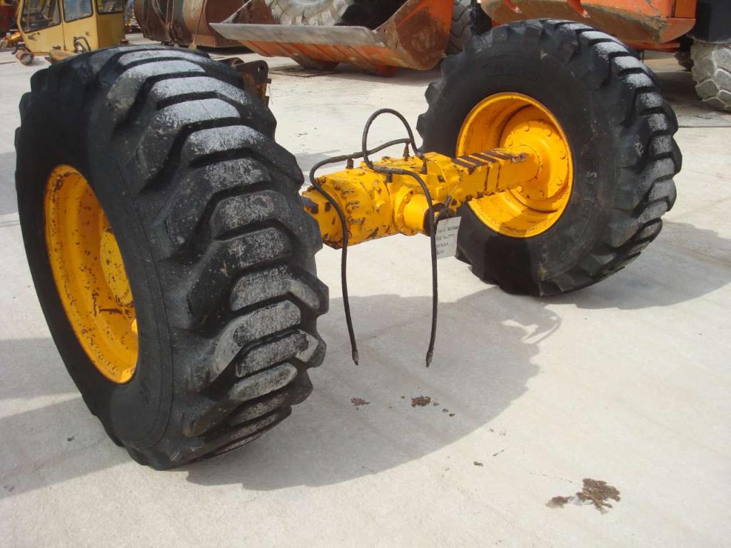 Essieu arrière pour per Muletto Mecalac 8CXI Photo 4