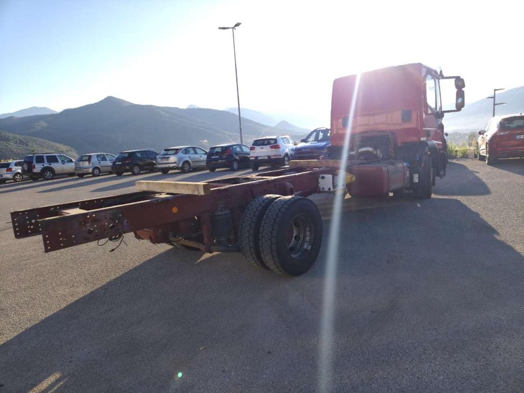 Iveco EUROCARGO 150-280 Photo 3