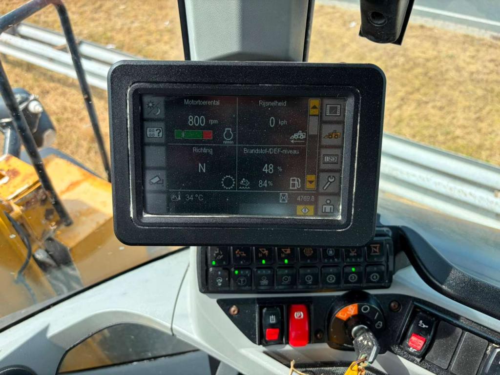 Caterpillar 926M Photo 20
