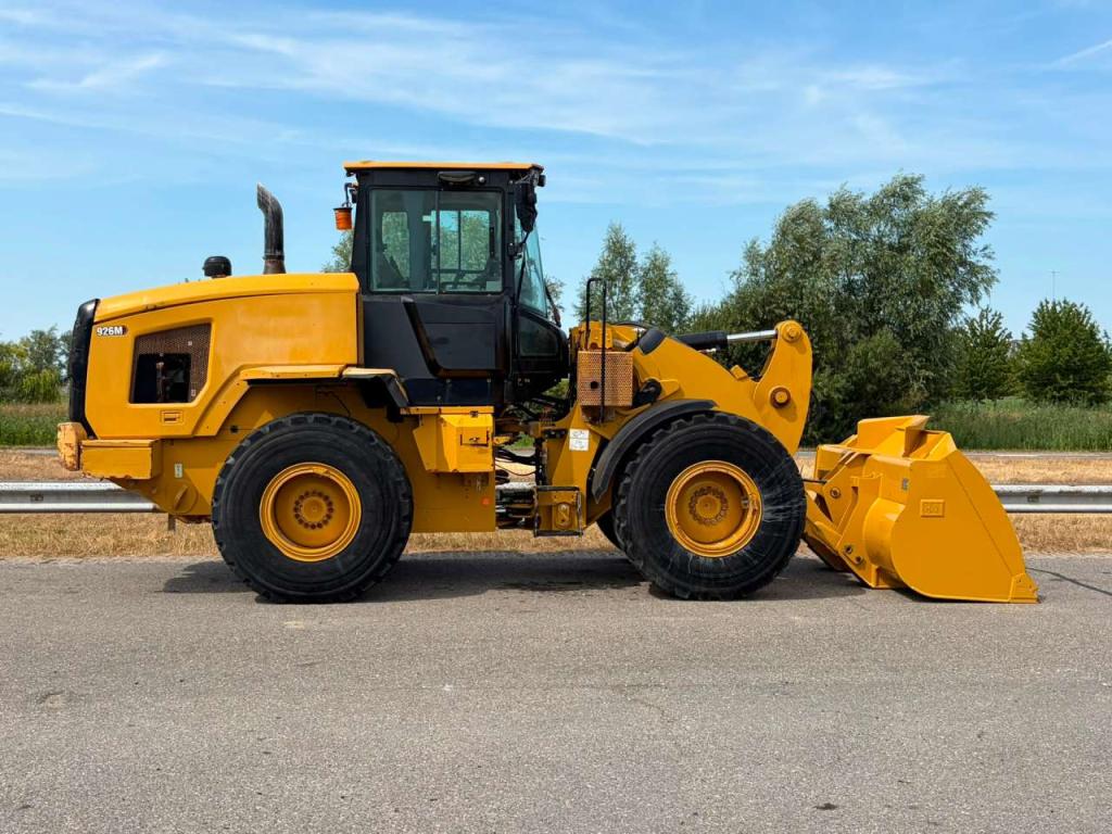 Caterpillar 926M Photo 6