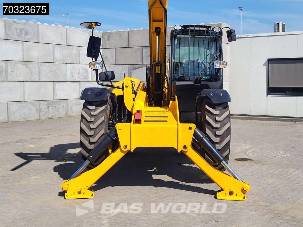 JCB 540V140 A/C - Sway Photo 18