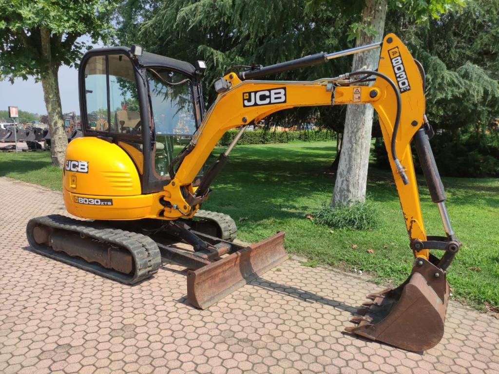 JCB 8030 Photo 3