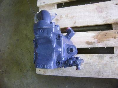 Pompe hydraulique pour Fiat Kobelco W 130 en vente par PRV Ricambi Srl