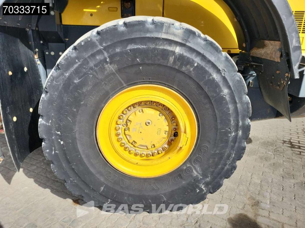 Komatsu WA500 -7 Photo 24