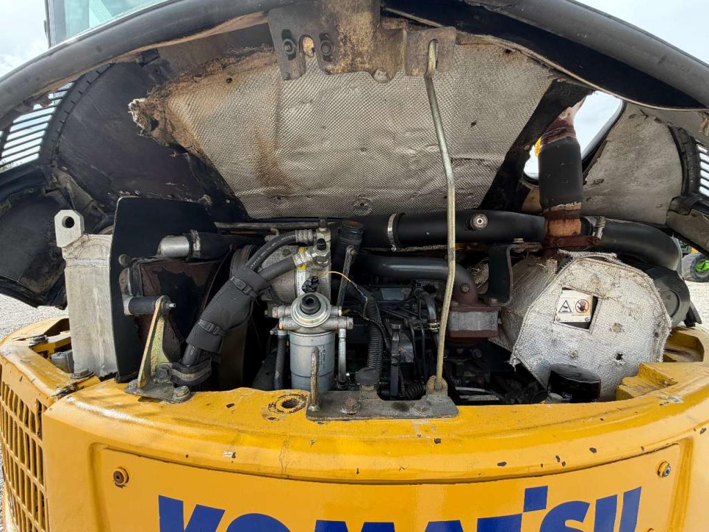 Komatsu PC 88MR-6 Photo 10