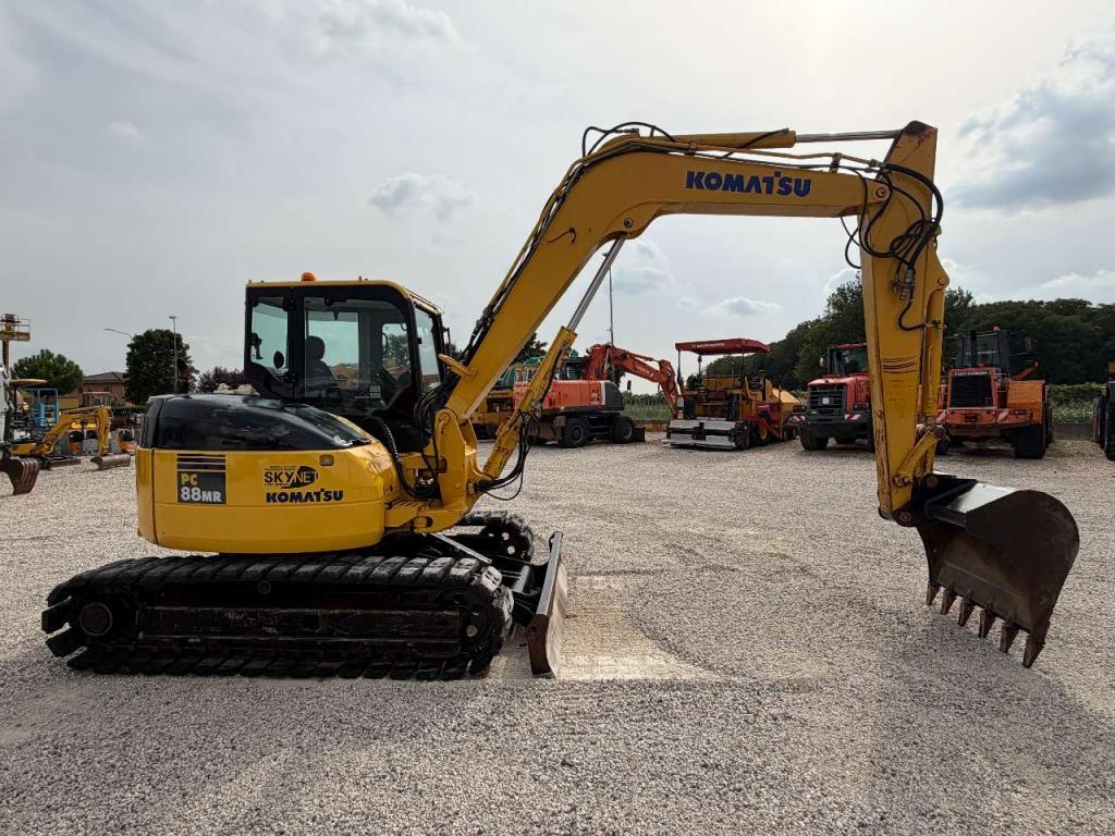 Komatsu PC 88MR-6 Photo 4