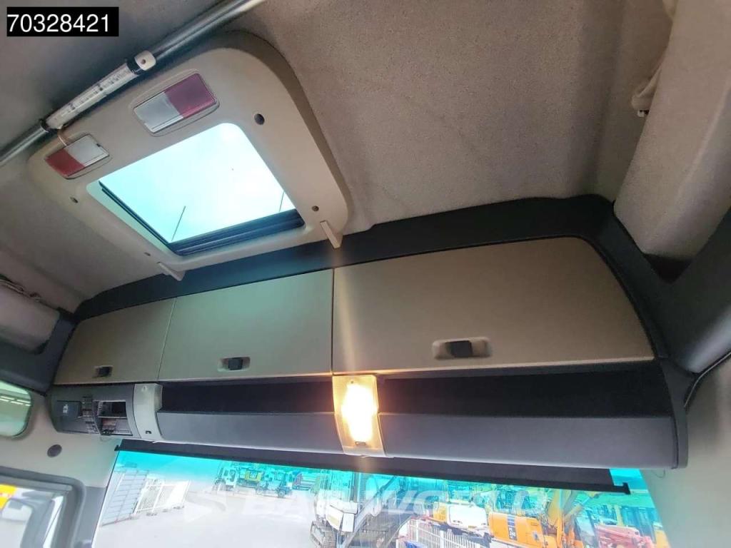 Man TGX 18.500 4X2 Mega Retarder 2x Tanks Standklima ACC Navi Photo 29