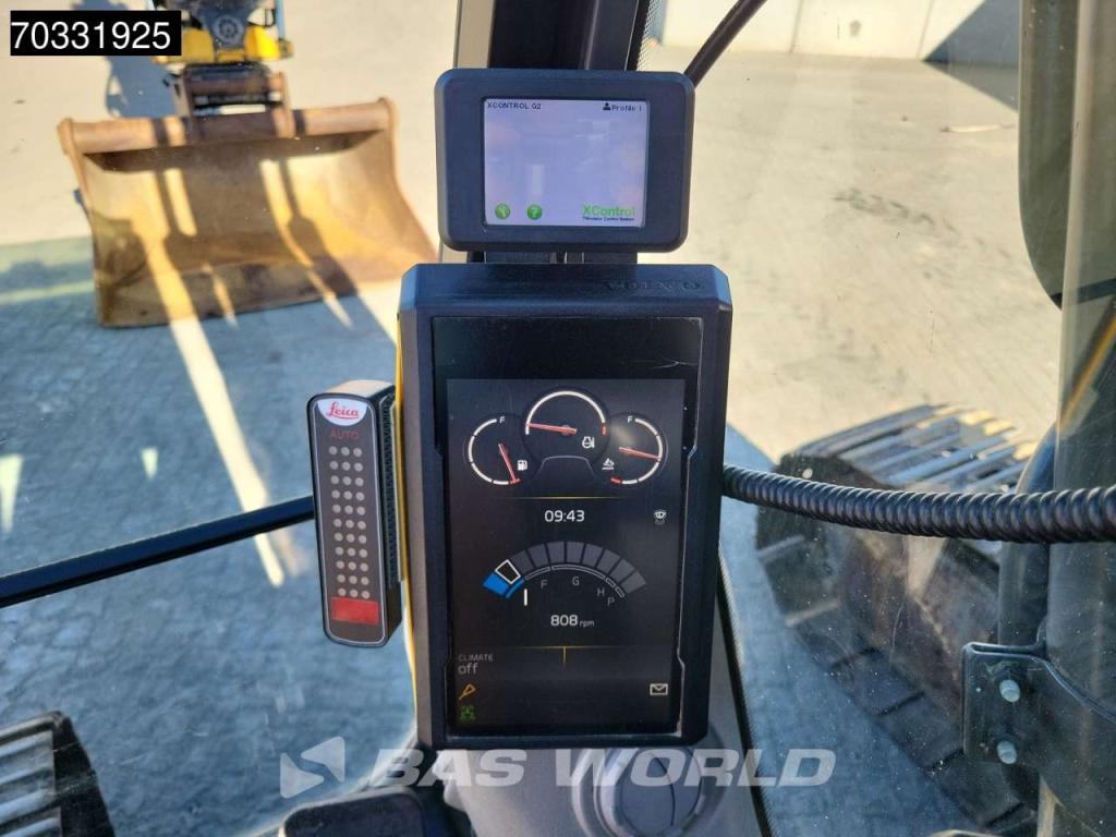Volvo EC250 E L Photo 28