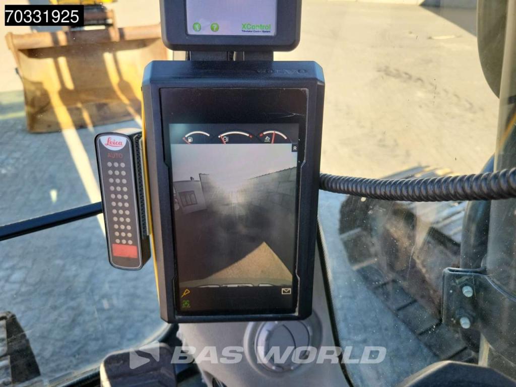 Volvo EC250 E L Photo 29