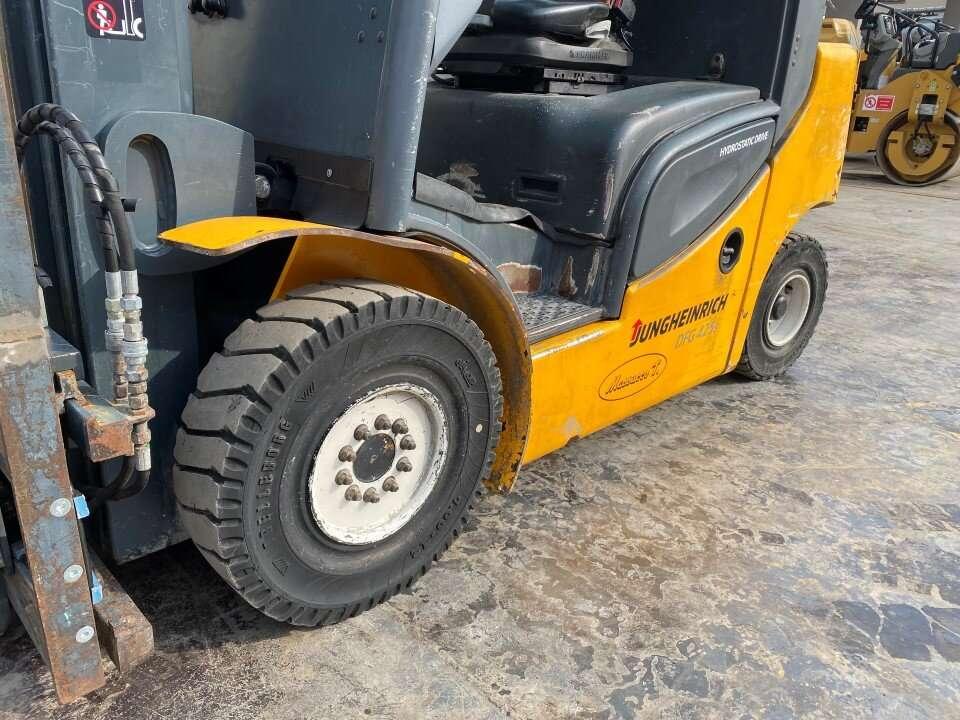 Jungheinrich DFG425s Photo 4