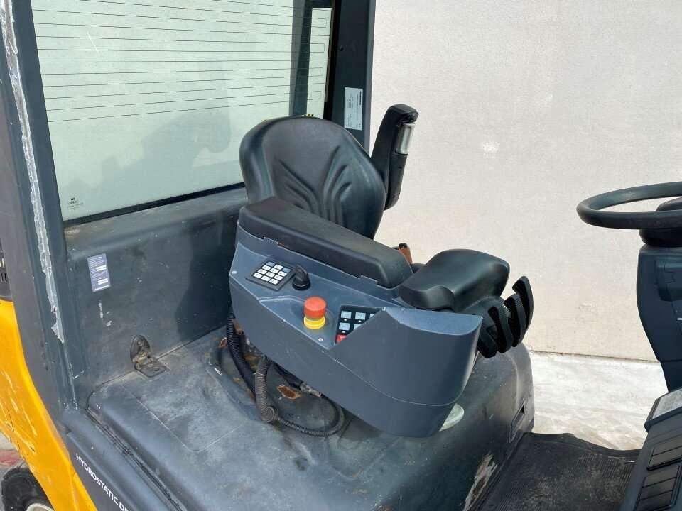 Jungheinrich DFG425s Photo 6