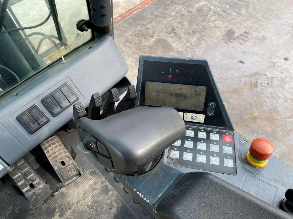 Jungheinrich DFG425s Photo 8
