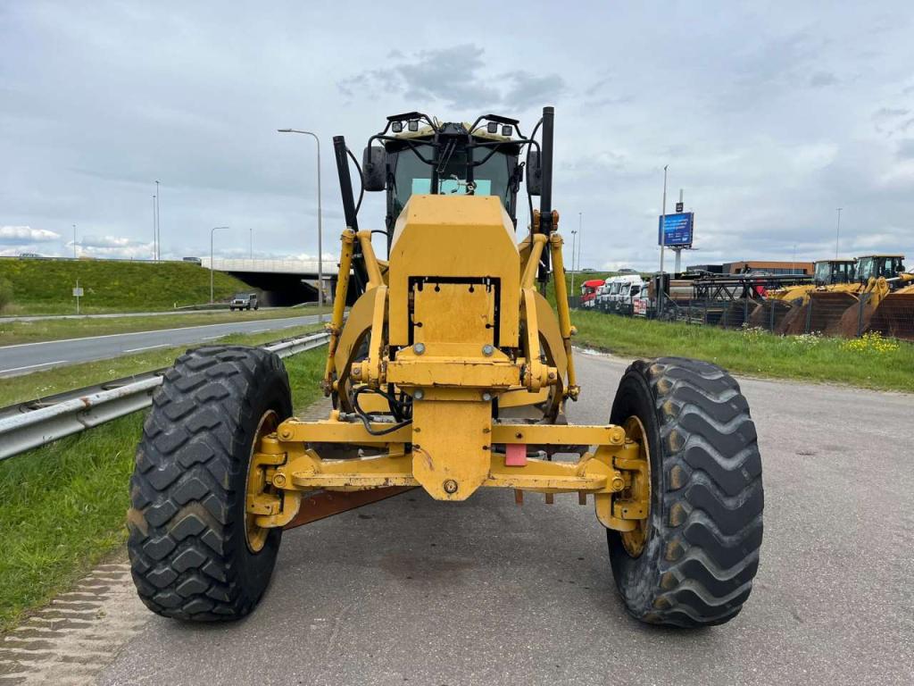 Caterpillar 12M Motor Grader Photo 4