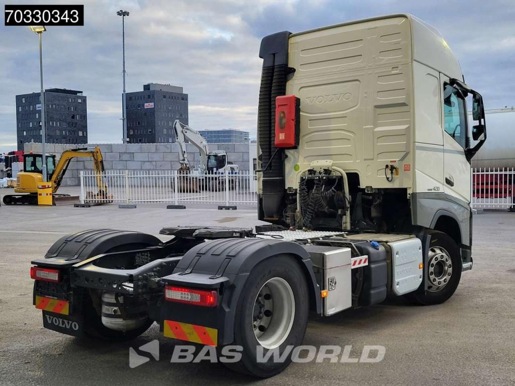 Volvo FH 420 FH 4X2 ADR Standklima ACC PTO Alcoa's Photo 5