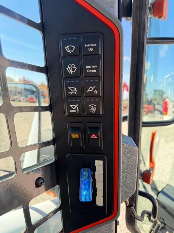 Bobcat S76 Photo 15