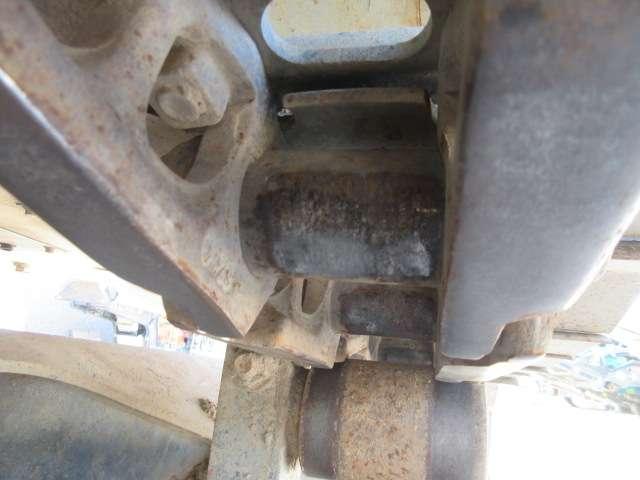 New Holland E135 SR-1ES Photo 14