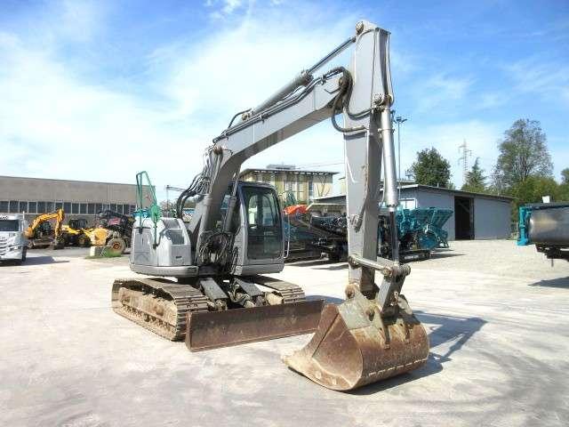 New Holland E135 SR-1ES Photo 5