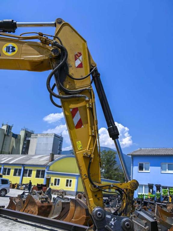 Caterpillar 321D Photo 16