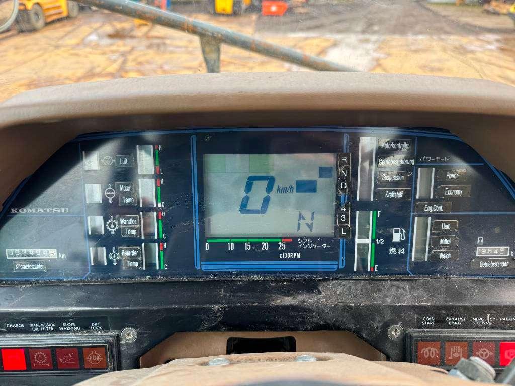 Komatsu HD785-3 - Backup Camera / Airco Photo 13