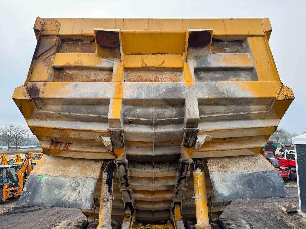 Komatsu HD785-3 - Backup Camera / Airco Photo 23