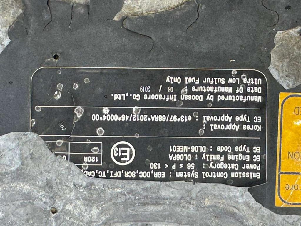 Doosan DX225LC-5 Photo 21