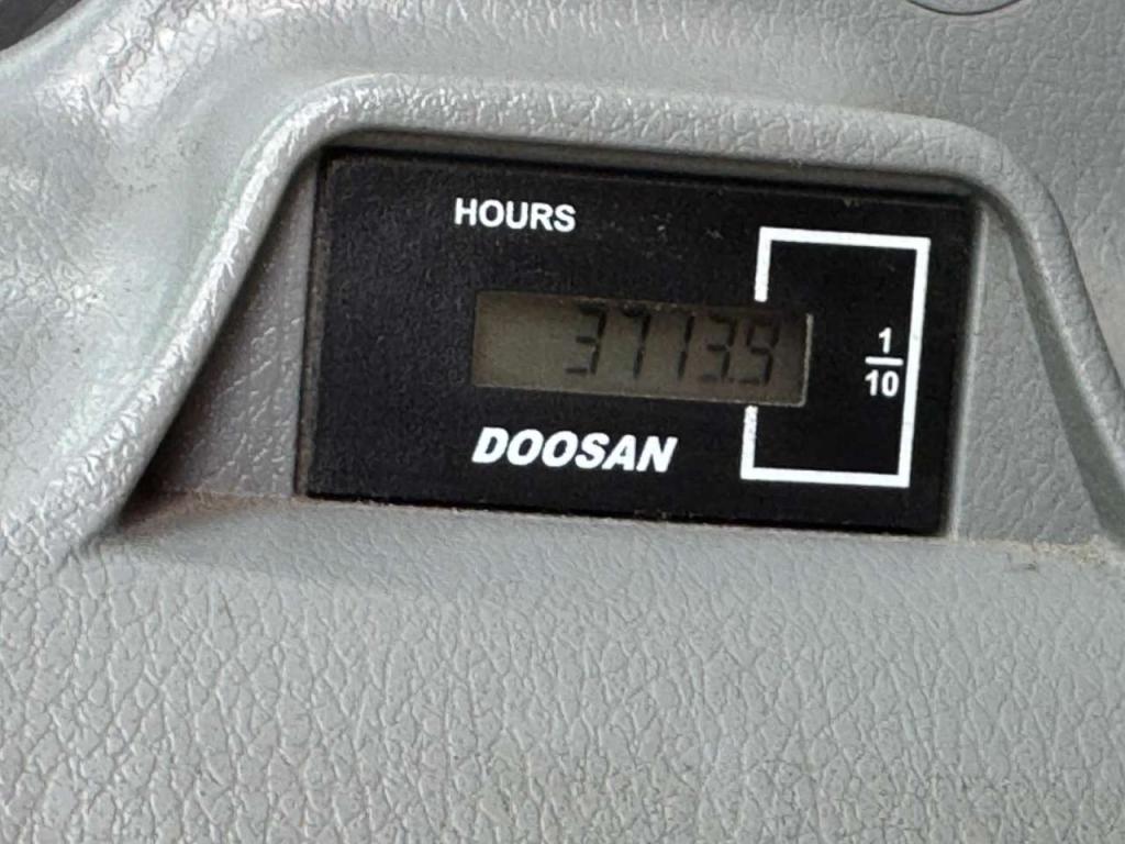 Doosan DX225LC-5 Photo 28