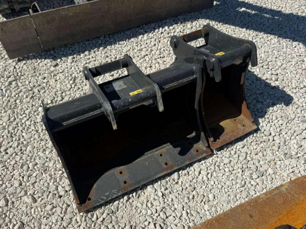 Bobcat E19 Photo 10