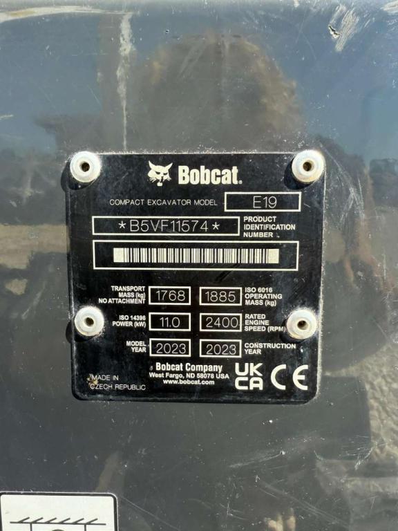 Bobcat E19 Photo 14