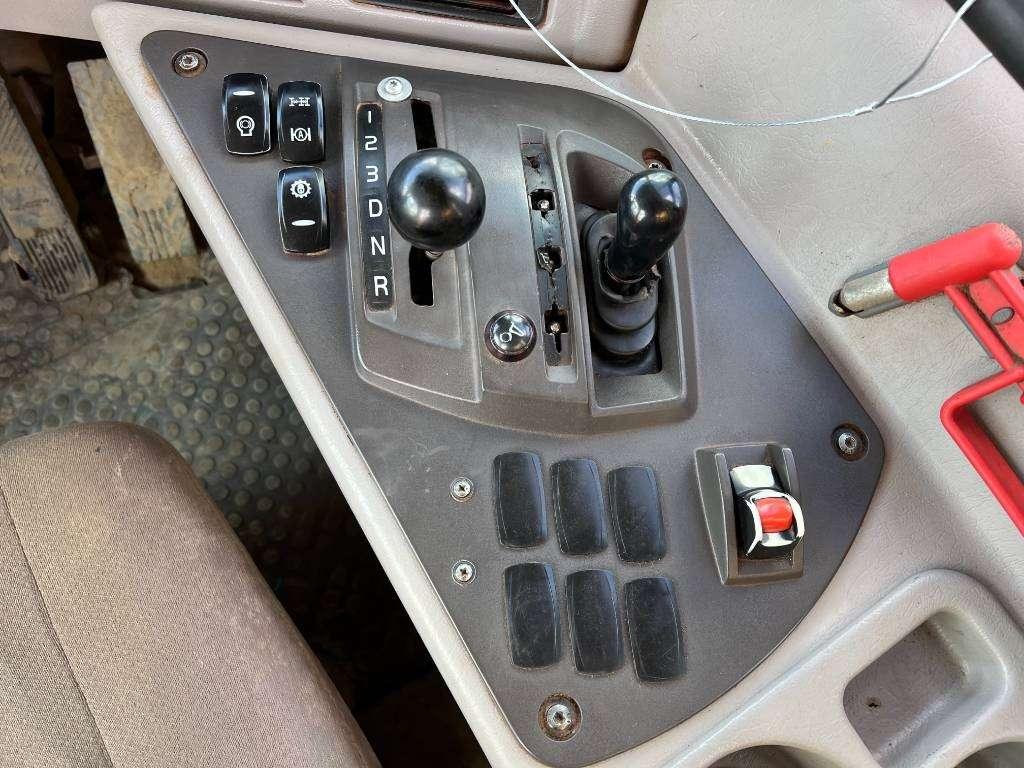 Volvo A40F - Good Overall Condition Photo 10