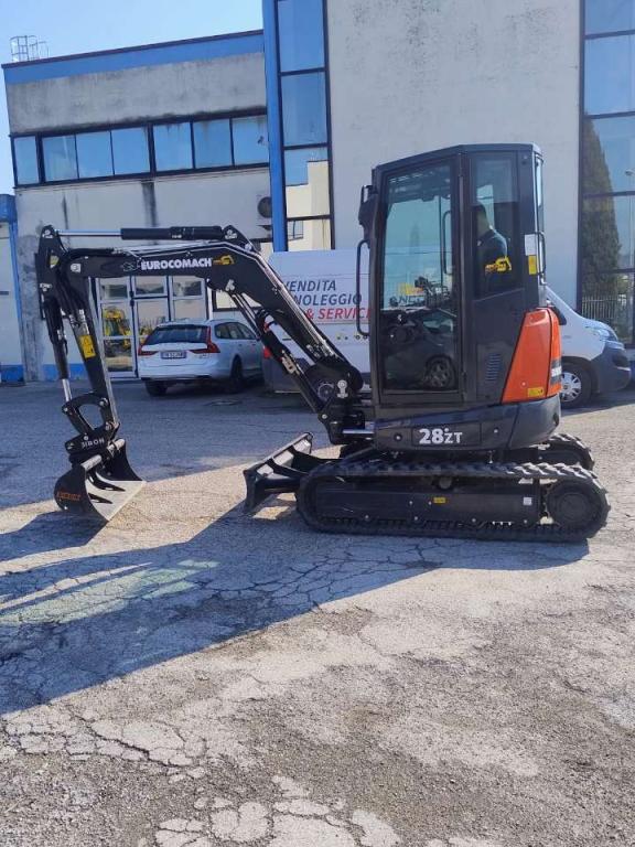 Eurocomach 28ZT Photo 11