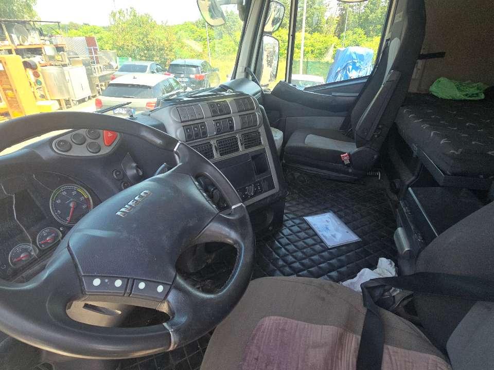 Iveco STRALIS 450 Photo 4