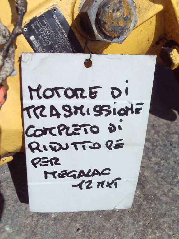 Moteur de transmission pour Mecalac 12MXT  -  COMPLETO DI RIDUTTORE Photo 6