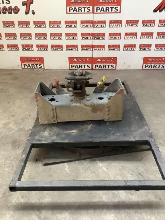 Attelage de remorquage pour Iveco 260/330 F 35 Photo 3