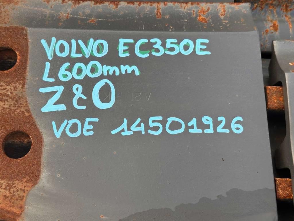 Volvo EC350E Photo 2