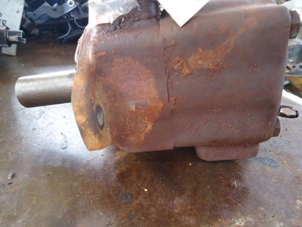 Pompe hydraulique pour Benfra 215 Photo 2