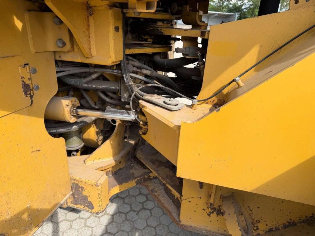 Caterpillar 950 H Photo 18