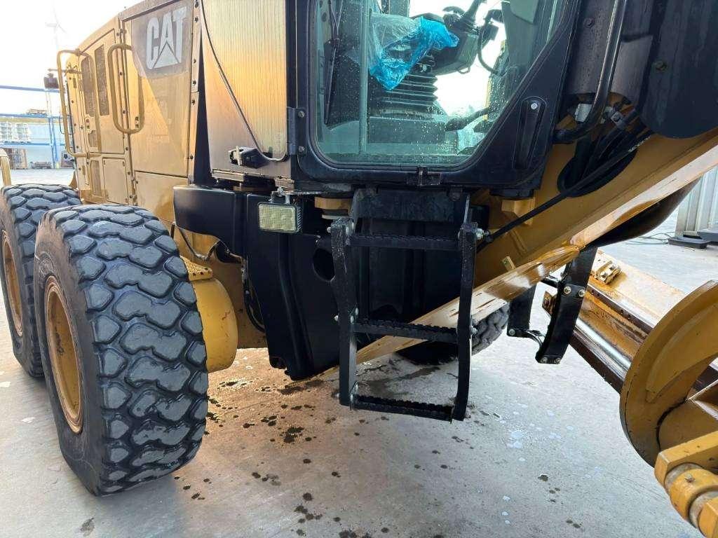 Caterpillar 140M3 Photo 24