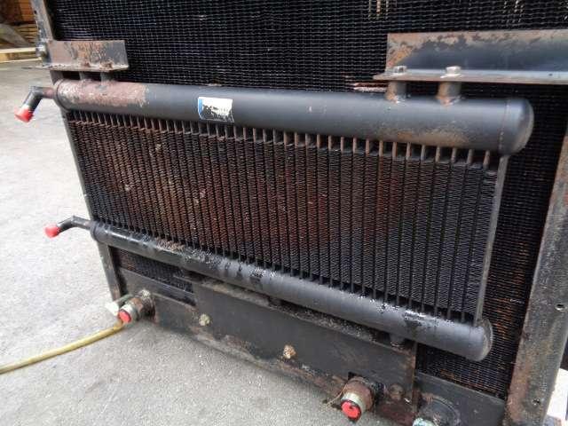 Refroidisseur d'huile hydraulique pour Fiat Hitachi W 170 Photo 2