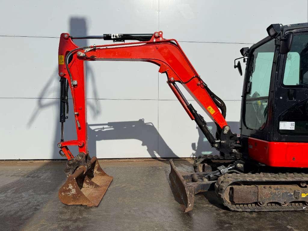 Kubota KX037-4 - Hammer Lines / Quick Coupler Photo 12