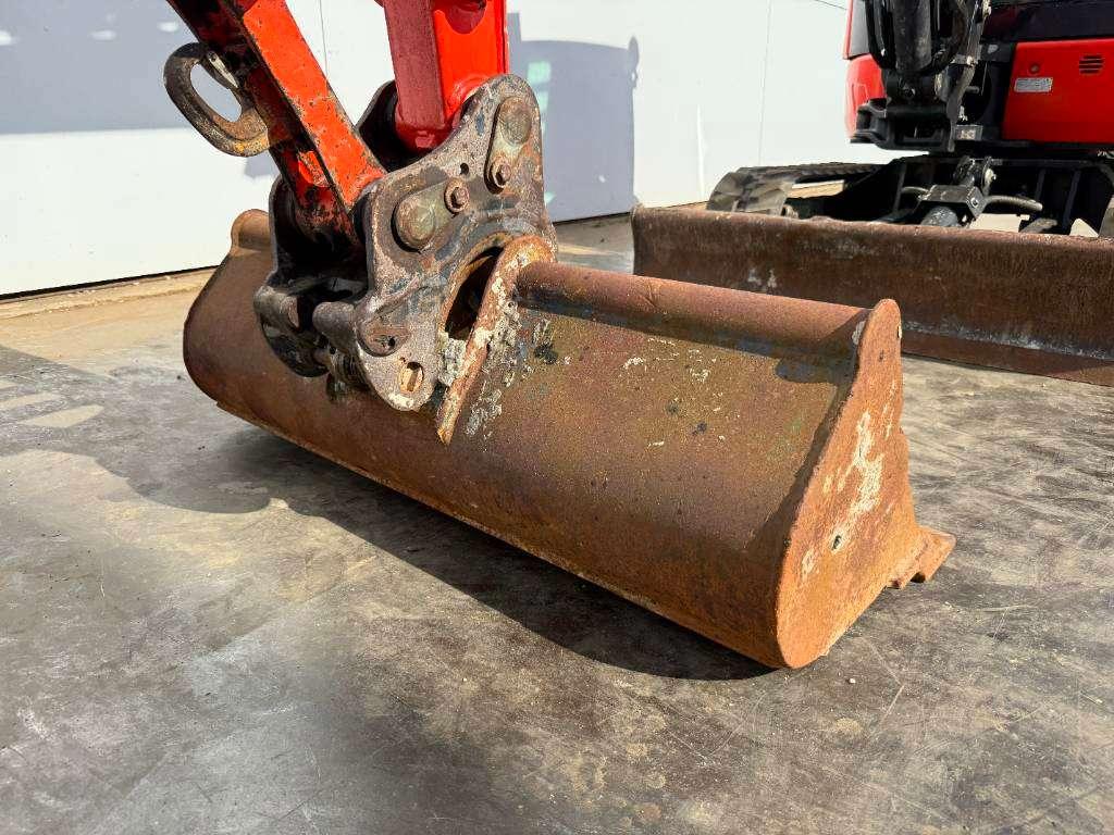 Kubota KX037-4 - Hammer Lines / Quick Coupler Photo 17