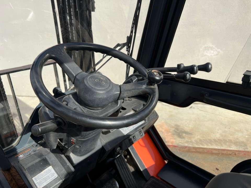 Toyota 7FDF18 Photo 6