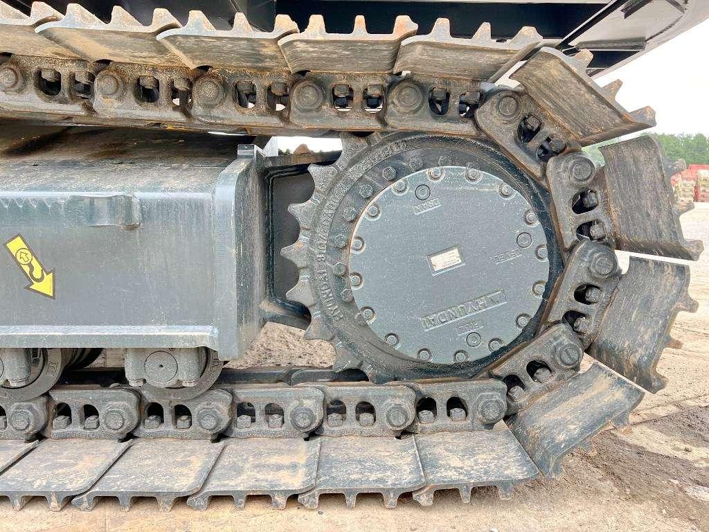 Hyundai R140L - New / Unused / 2025 Model Photo 13