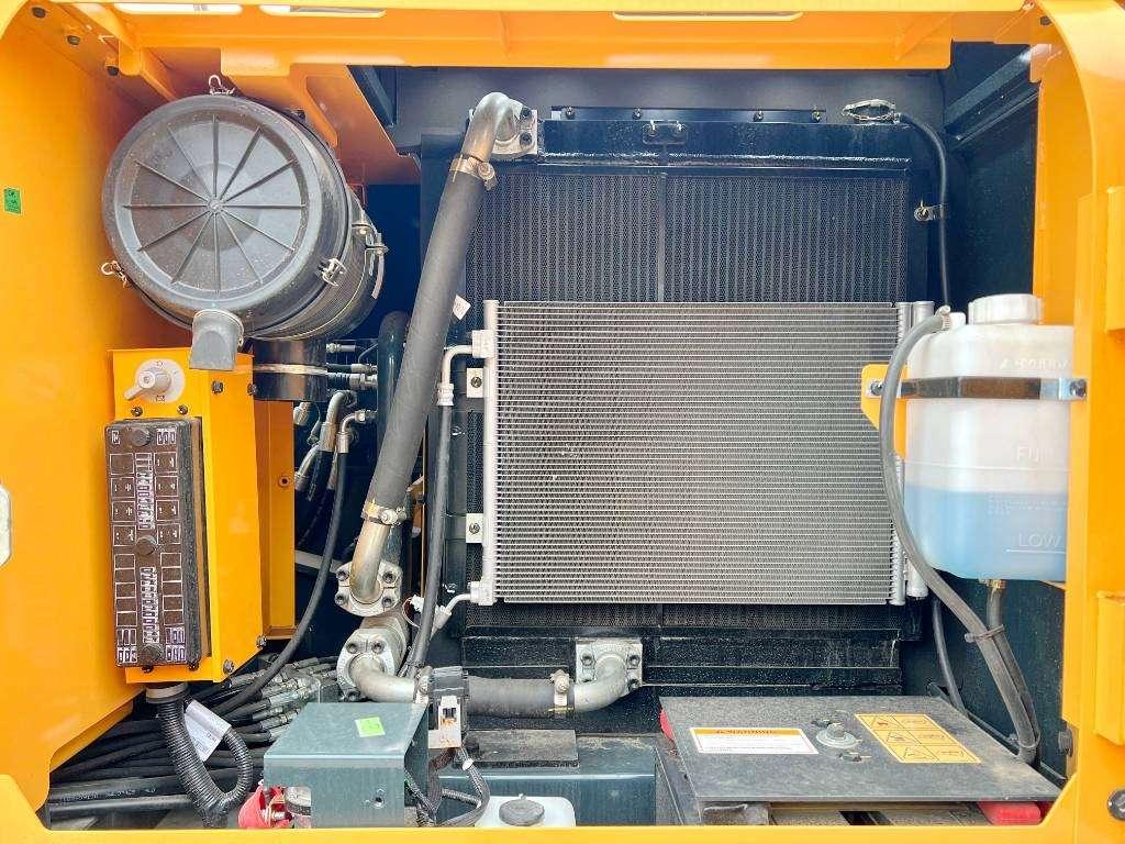 Hyundai R140L - New / Unused / 2025 Model Photo 16