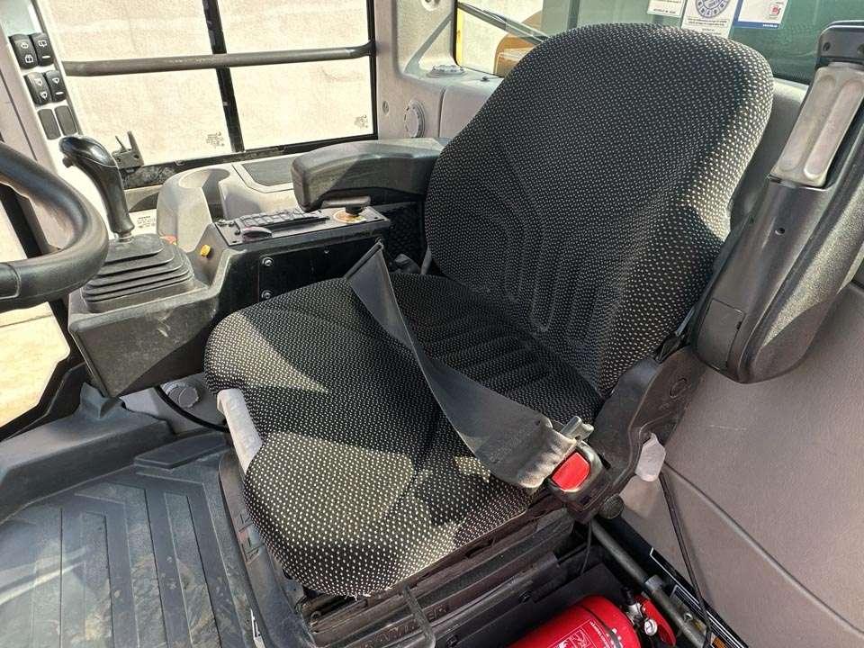 Volvo SD160B Photo 15