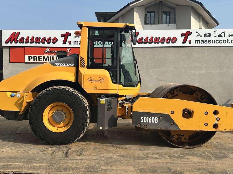 Volvo SD160B Photo 20