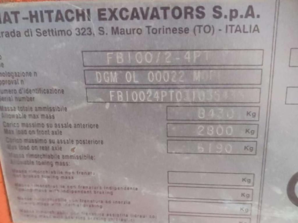 Fiat Kobelco FB100-2 Photo 6